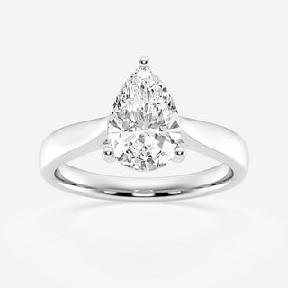 Stunning 1.0ct pear solitaire moissanite ring close up of the setting
