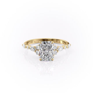 2.0 CT Radiant Cluster Sparkling Moissanite Engagement Ring sparkle view