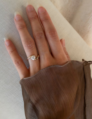 0.50CT-1.50CT Round Moissanite Tension Style Unique Diamond Rings Classy With Matching Classic Band