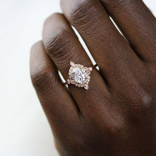 1.33CT Oval Cut Cluster Halo Moissanite Engagement Ring