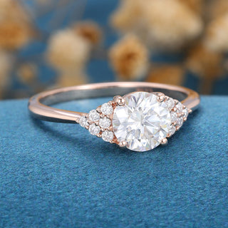 0.68 CT Round Cluster Classic Moissanite Engagement Ring close up