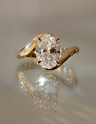 1.50CT-2.50CT Oval Moissanite Diamond Tension Style Engagement Ring With Matching Classic Band