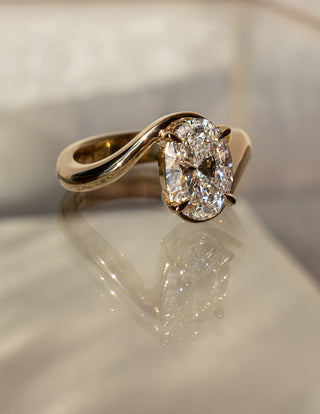 1.50CT-2.50CT Oval Moissanite Diamond Tension Style Engagement Ring With Matching Classic Band