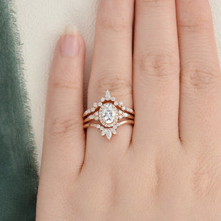 1-0-ct-oval-cut-cluster-halo-moissanite-bridal-ring-set