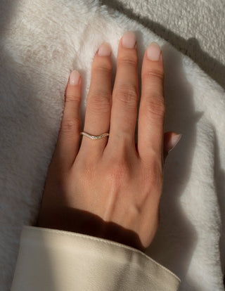 1.0CT-2.0CT Oval Cut Curved Unique Diamond Rings Classy With Matching Wedding Band