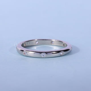 Round Moissanite Diamond Flush Setting Wedding Band