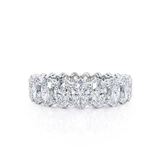 Shimmering 5.46ct oval full eternity moissanite wedding band close up of the setting