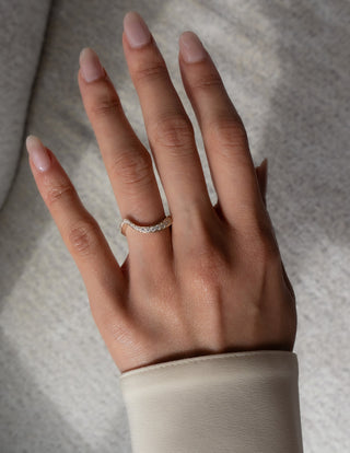 0.50CT-1.50CT Round Moissanite Diamond By Pass Engagement Dream Ring With Matching Band