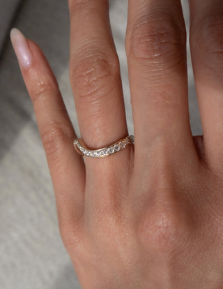 1.0CT-2.0CT Pear East West Moissanite Diamond Tension Style Engagement Ring With Matching Classic Band