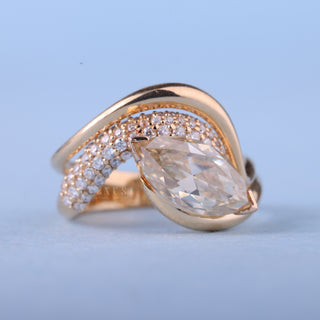 0.50CT Marquise Moissanite Diamond Curved Unique Engagement Rings With Matching Band