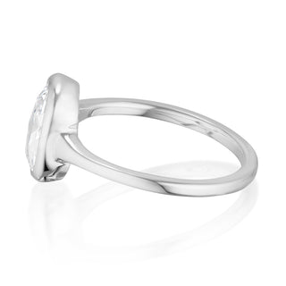 rose cut moissanite ring bezel hand view