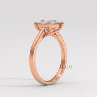 Princess cut ring with elevated moissanite center
