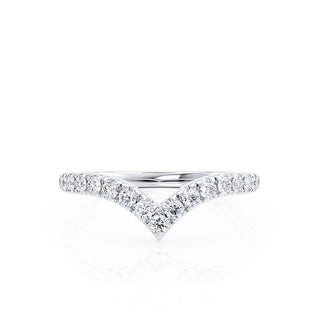 Delicate 0.21ct round moissanite wedding band close up of the setting