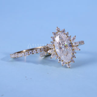 1.0ct Marquise Cut Cluster Halo Diamond Vintage Style Engagement Ring With Wedding Band