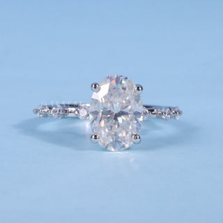 Brilliant 1.50ct oval pave moissanite ring front view