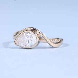 1.0CT Bezel Set Pear Cut Moissanite Diamond Unique Engagement Ring
