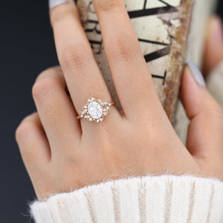 1.33 CT Oval Brilliant Sparkling Moissanite Engagement Ring side view