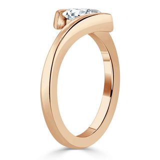 0.75 CT Oval Cut Bypass Setting Moissanite Engagement Ring