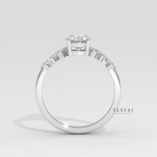 Elegant oval cluster solitaire ring for women