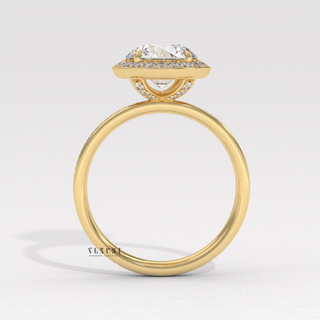 Brilliant Halo Pave Round Cut Moissanite Engagement Ring sparkle close-up