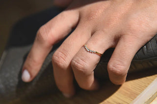 0.15 TCW Round Cut Curved Moissanite Diamond Wedding Band