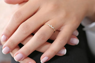 0.22 TCW Cluster Round Cut Moissanite Diamond Wedding Band