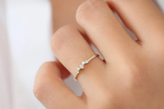 0.22 TCW Round Cut Cluster Moissanite Diamond Wedding Band