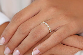 0.26 TCW Round Cut Marquise Shape Vintage Moissanite Diamond Wedding Band