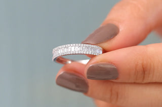 0.75 TCW Baguette & Round Cut Cluster Moissanite Diamond Wedding Band