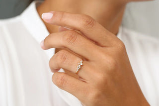 0.25 TCW Round Cut Cluster Moissanite Diamond Wedding Band