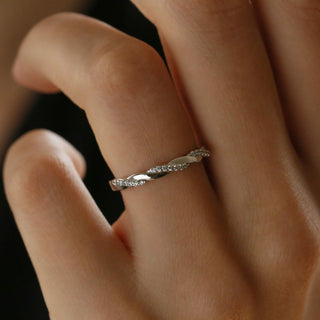 0.12 TCW Round Cut Twisted Moissanite Diamond Wedding Band