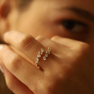 1.0 TCW Multi Shape Cross Over Cluster Moissanite Diamond Wedding Band