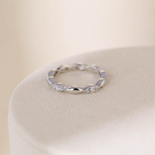 0.25 TCW Round Cut Marquise Shape Moissanite Diamond Wedding Band