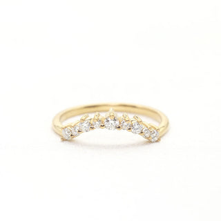 0.27 TCW Round Cut Curved Moissanite Diamond Wedding Band