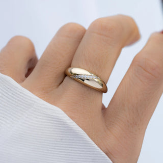 0.12TCW Minimalist Round Dom Moissanite Diamond Wedding Band