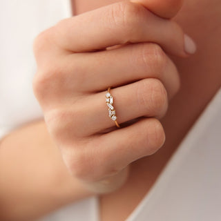 0.21 TCW Round & Baguette Cut Cluster Moissanite Diamond Wedding Band