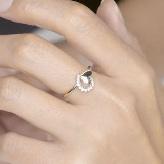 0.13 TCW Round Cut Heart Shaped Cluster Moissanite Diamond Wedding Band