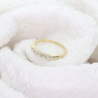 0.35 TCW Round Cut 5 Stone Moissanite Diamond Wedding Band