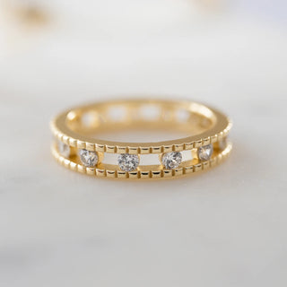 0.20 TCW Unique Round Pave Moissanite Diamond Wedding Band