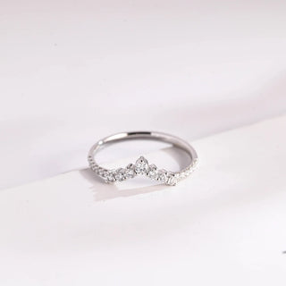 0.42 TCW Round Cut Chevron Moissanite Diamond Wedding Band