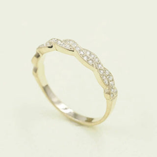 0.21 TCW Round Cut Twisted Moissanite Diamond Wedding Band
