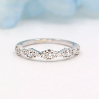 0.22 TCW Round Cut Vintage Moissanite Diamond Wedding Band