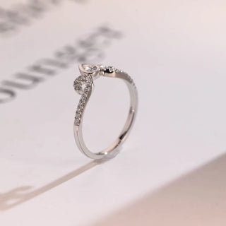 0.25TCW Round & Pear Crown Vintage Moissanite Diamond Wedding Band
