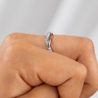 0.35 TCW Round Cut Twisted Infinity Moissanite Diamond Wedding Band
