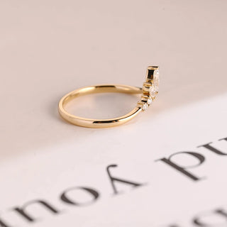 0.50 TCW Unique Round & Marquise Moissanite Diamond Wedding Band