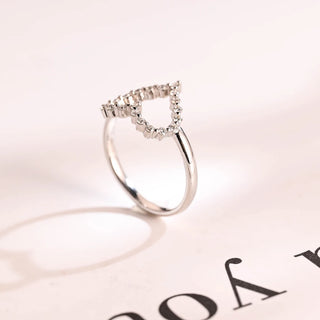 0.15 TCW Round Cut Heart Shape Moissanite Diamond Wedding Band