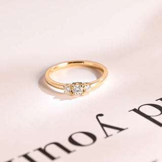 0.25 TCW Round Cut Three Stone Moissanite Diamond Wedding Band