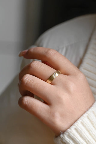 0.05 TCW Round Cut Unique Minimalist Moissanite Diamond Wedding Band