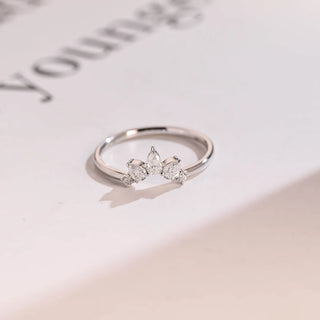0.60TCW Pear & Round Curved Moissanite Diamond Wedding Band