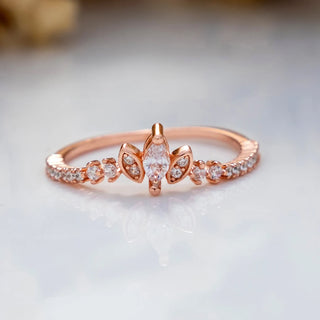 0.45 TCW Round & Marquise Crown Moissanite Diamond Wedding Band
